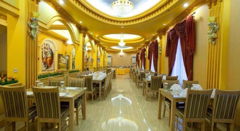Hotel Grand Town Makassar Exterior photo