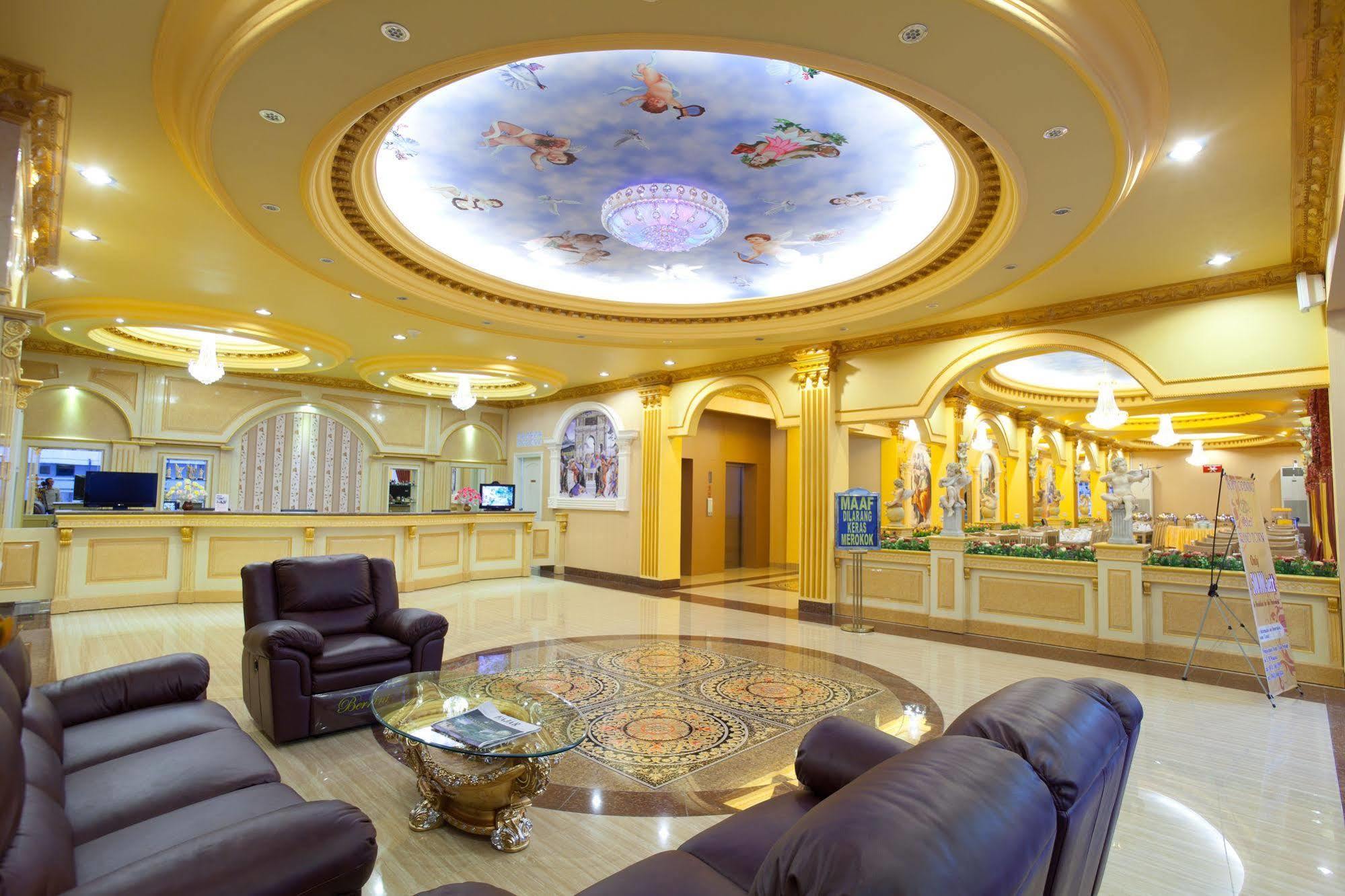 Hotel Grand Town Makassar Exterior photo