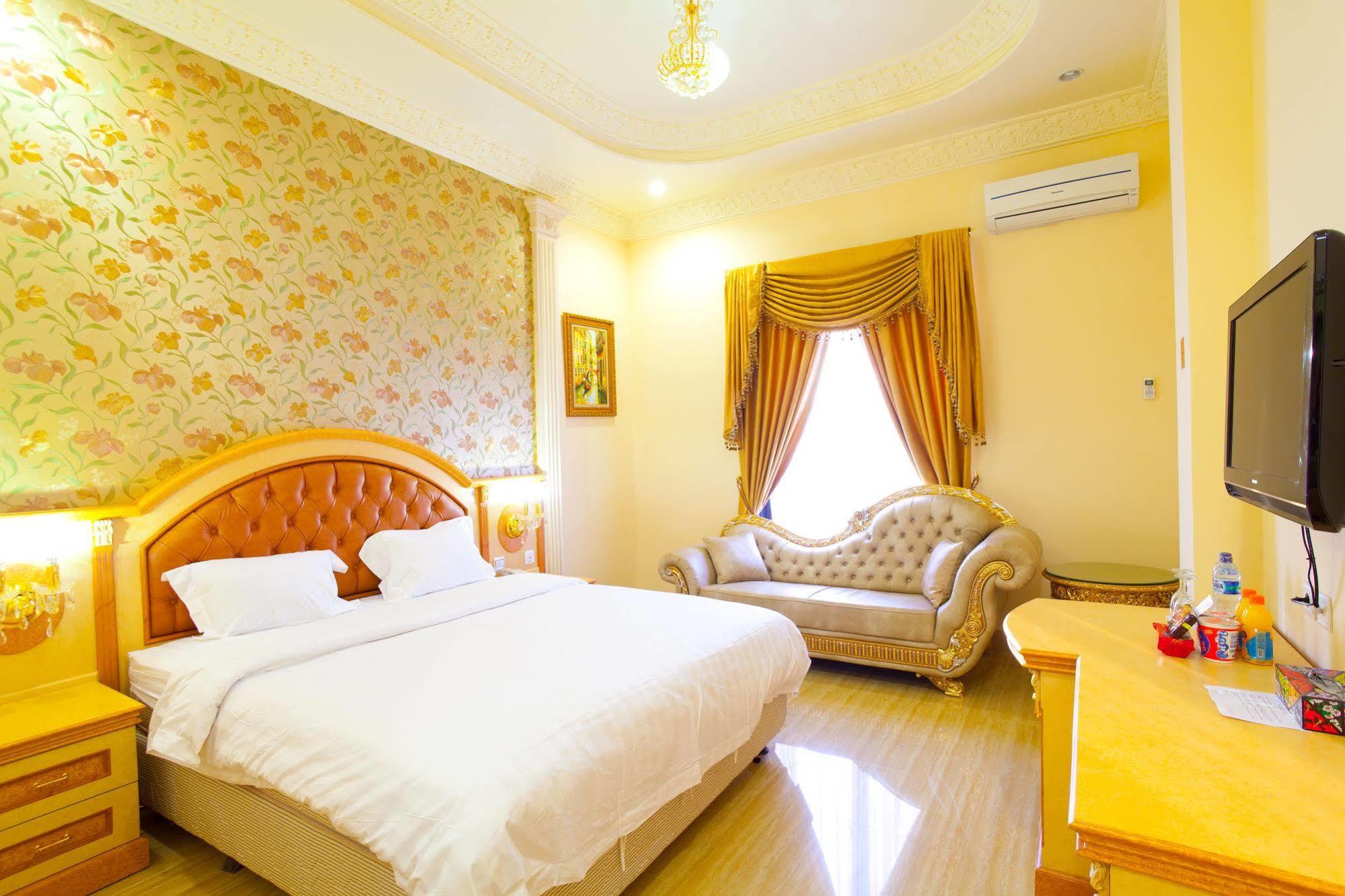 Hotel Grand Town Makassar Exterior photo